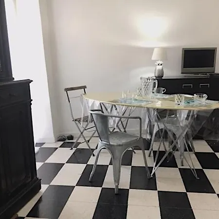 Maison Julien 3 Lägenhet