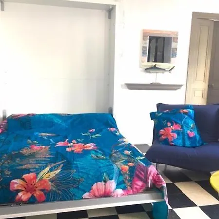 Apartment Maison Julien 3 *