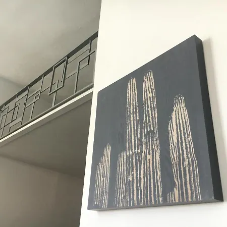 Maison Julien 3 *
