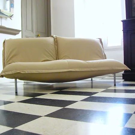 Maison Julien 3 *