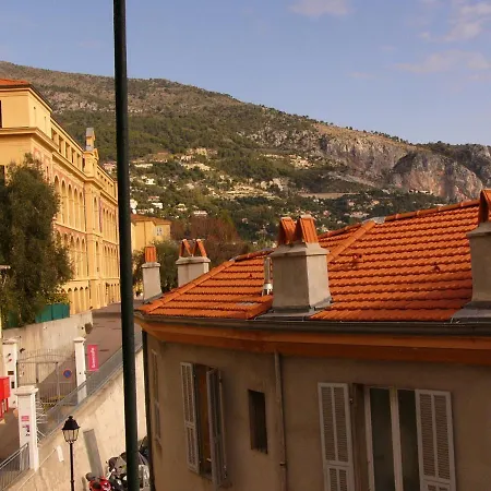 Apartment Maison Julien 3 *