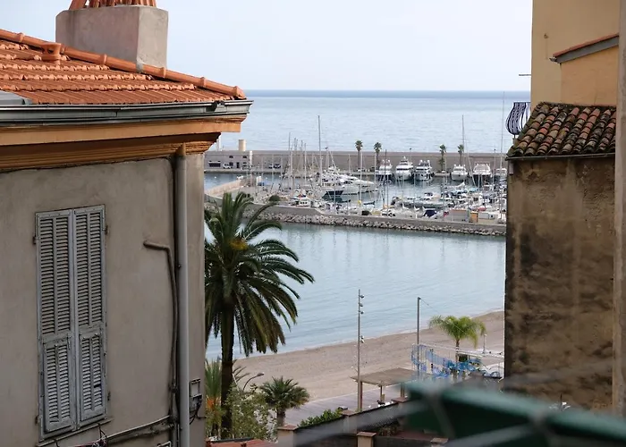 Апартаменти Maison Julien 3