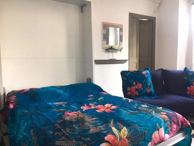 Maison Julien 3 Апартаменти