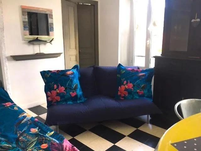 Maison Julien 3 Apartment *