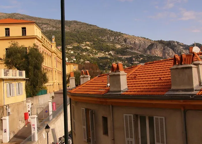 Apartment Maison Julien 3 *